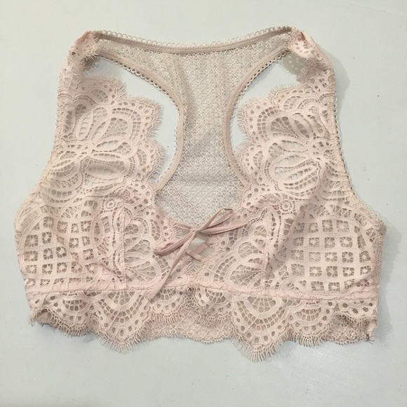 Victoria’s Secret Dream Angels Eyelash Lace Bralette - Picture 1 of 10